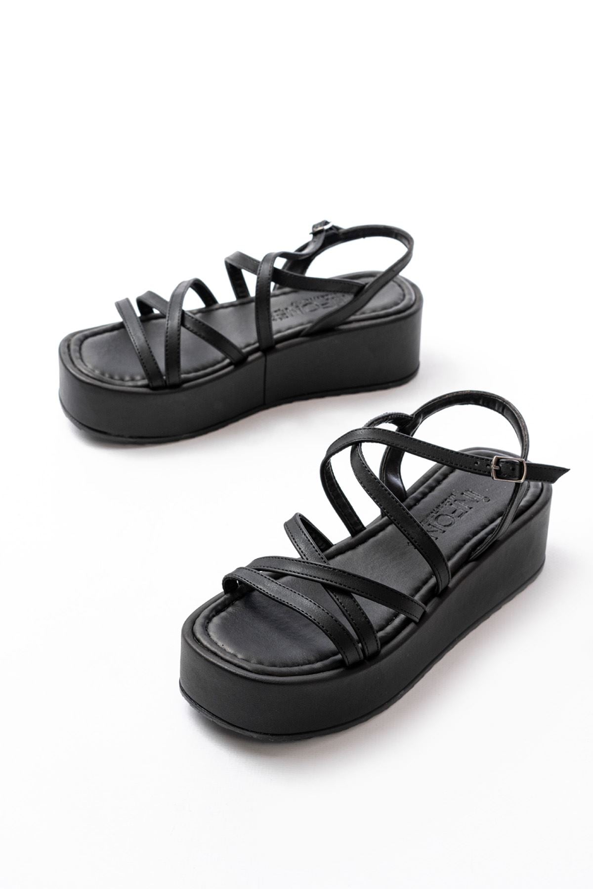Ayakkabı Aşkı Siyah Dolgu Kadın Sandalet