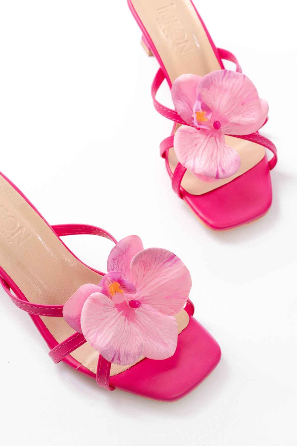 Ayakkabı Aşkı S-622 Fuşya Orkide Detaylı Ince Topuklu Kadın Terlik