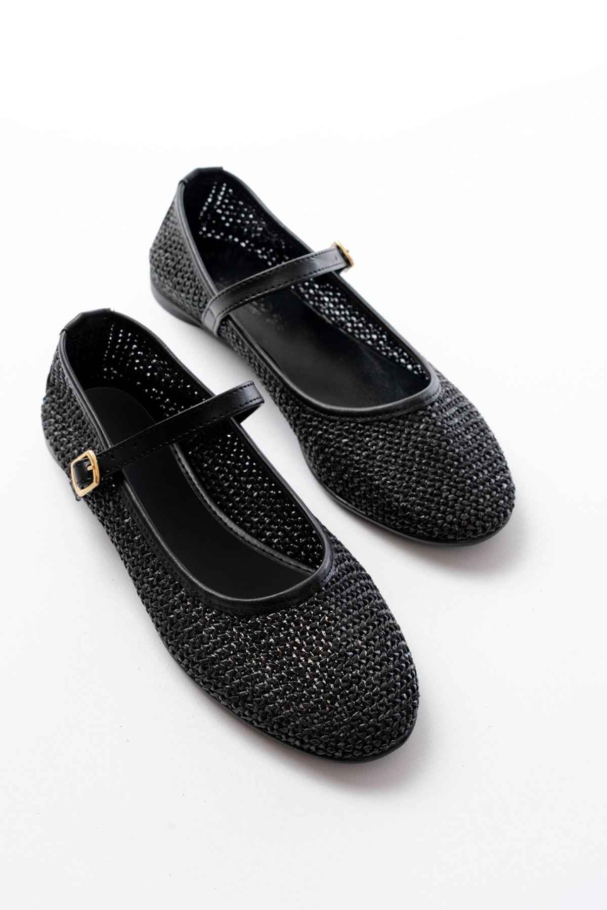 Ayakkabı Aşkı 7432 Siyah Fileli Toka Detaylı Günlük Kadın Babet