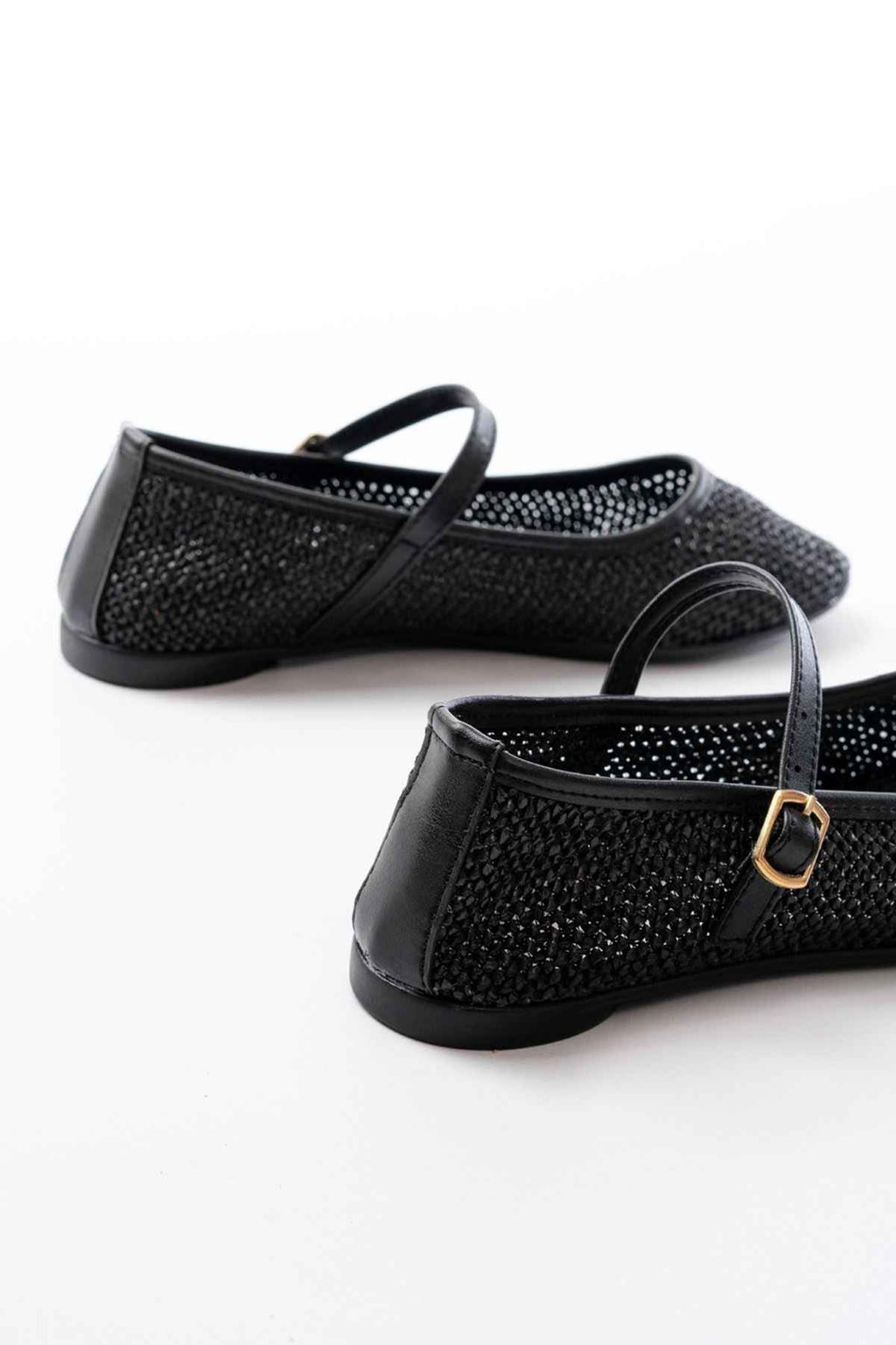 Ayakkabı Aşkı 7432 Siyah Fileli Toka Detaylı Günlük Kadın Babet