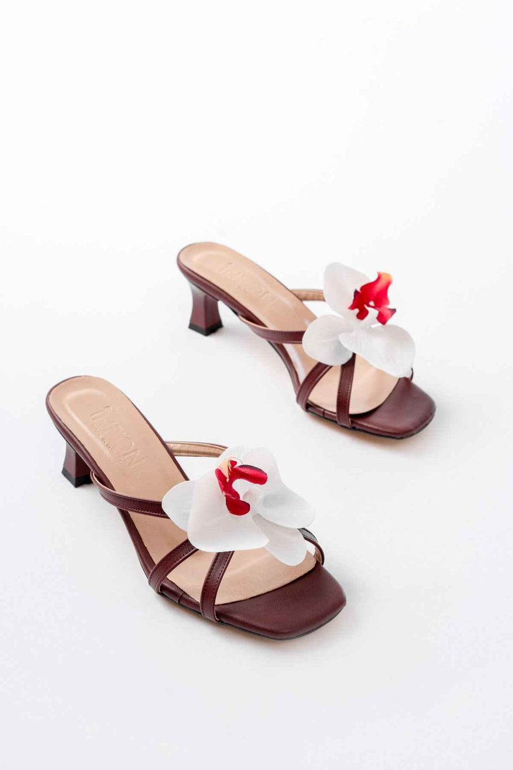 Ayakkabı Aşkı S-622 Bordo Orkide Detaylı Ince Topuklu Kadın Terlik