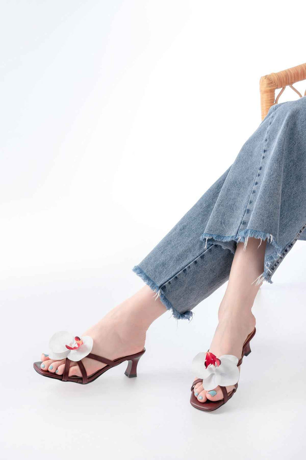 Ayakkabı Aşkı S-622 Bordo Orkide Detaylı Ince Topuklu Kadın Terlik