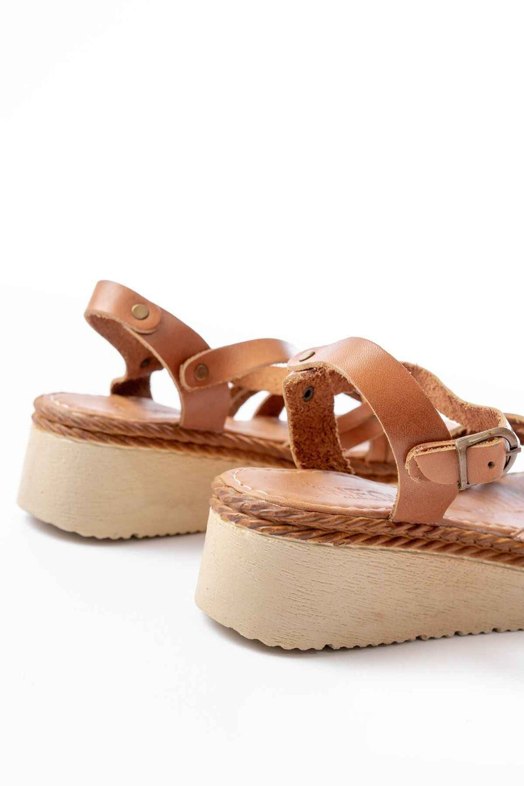 Ayakkabı Aşkı 730-037 Taba Ayna Hakiki Deri Ortopedik Taban Kadın Sandalet