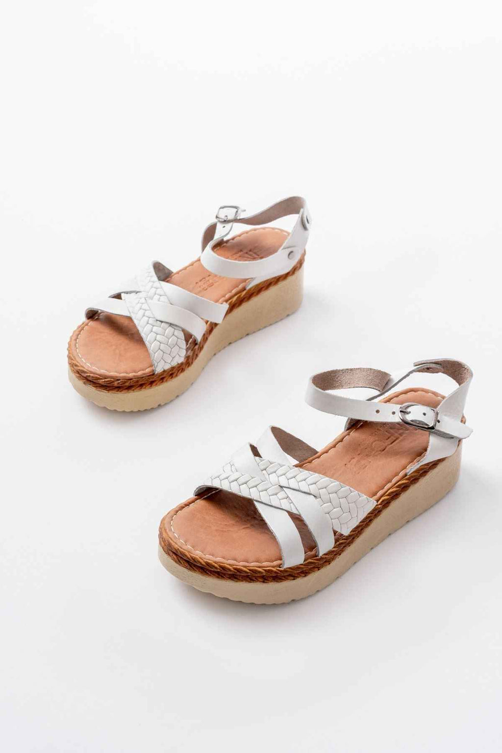 Ayakkabı Aşkı 730-138 Beyaz Örgü Hakiki Deri Ortopedik Taban Kadın Sandalet