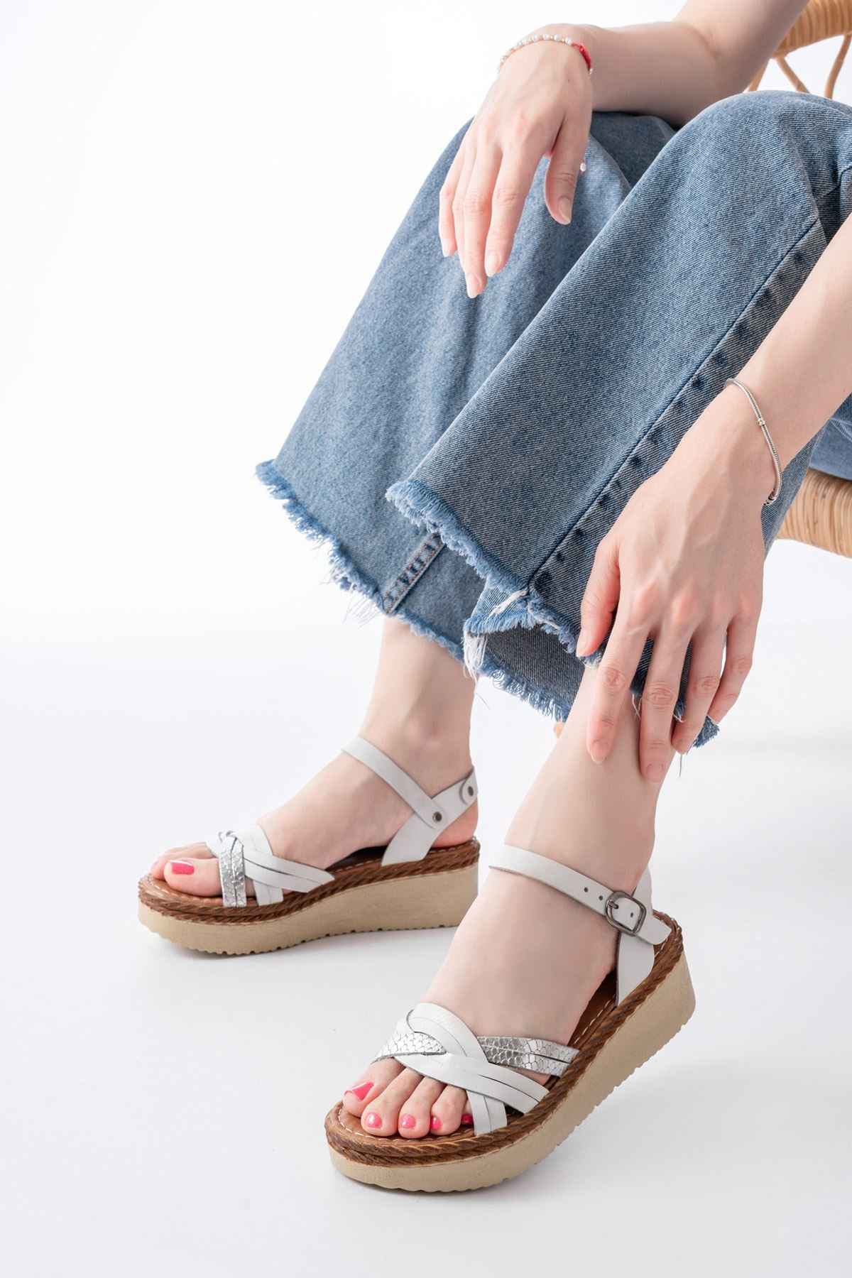 Ayakkabı Aşkı 730-037 Beyaz Ayna Hakiki Deri Ortopedik Taban Kadın Sandalet