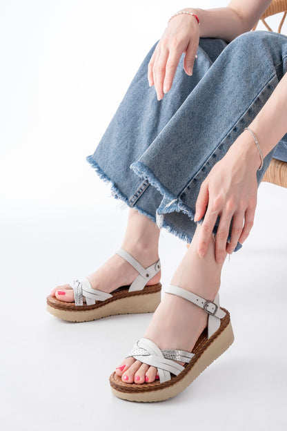 Ayakkabı Aşkı Beyaz Ayna Hakiki Deri Ortopedik Taban Kadın Sandalet