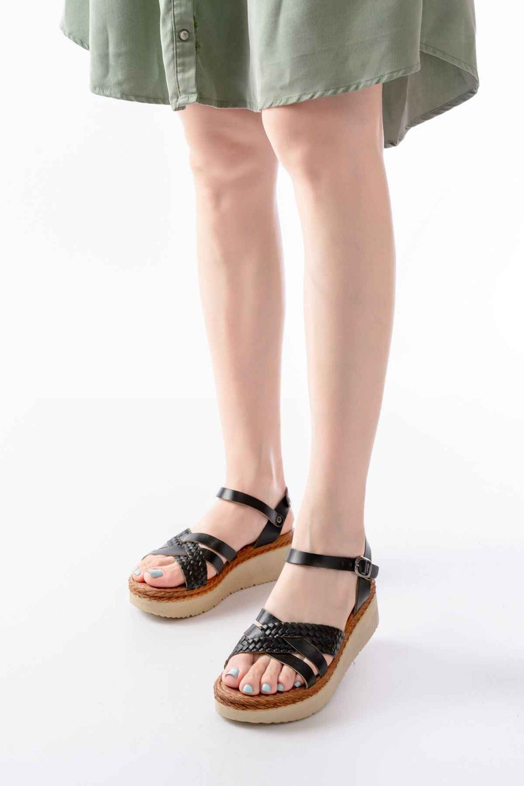 Ayakkabı Aşkı 730-138 Siyah Örgü Hakiki Deri Ortopedik Taban Kadın Sandalet