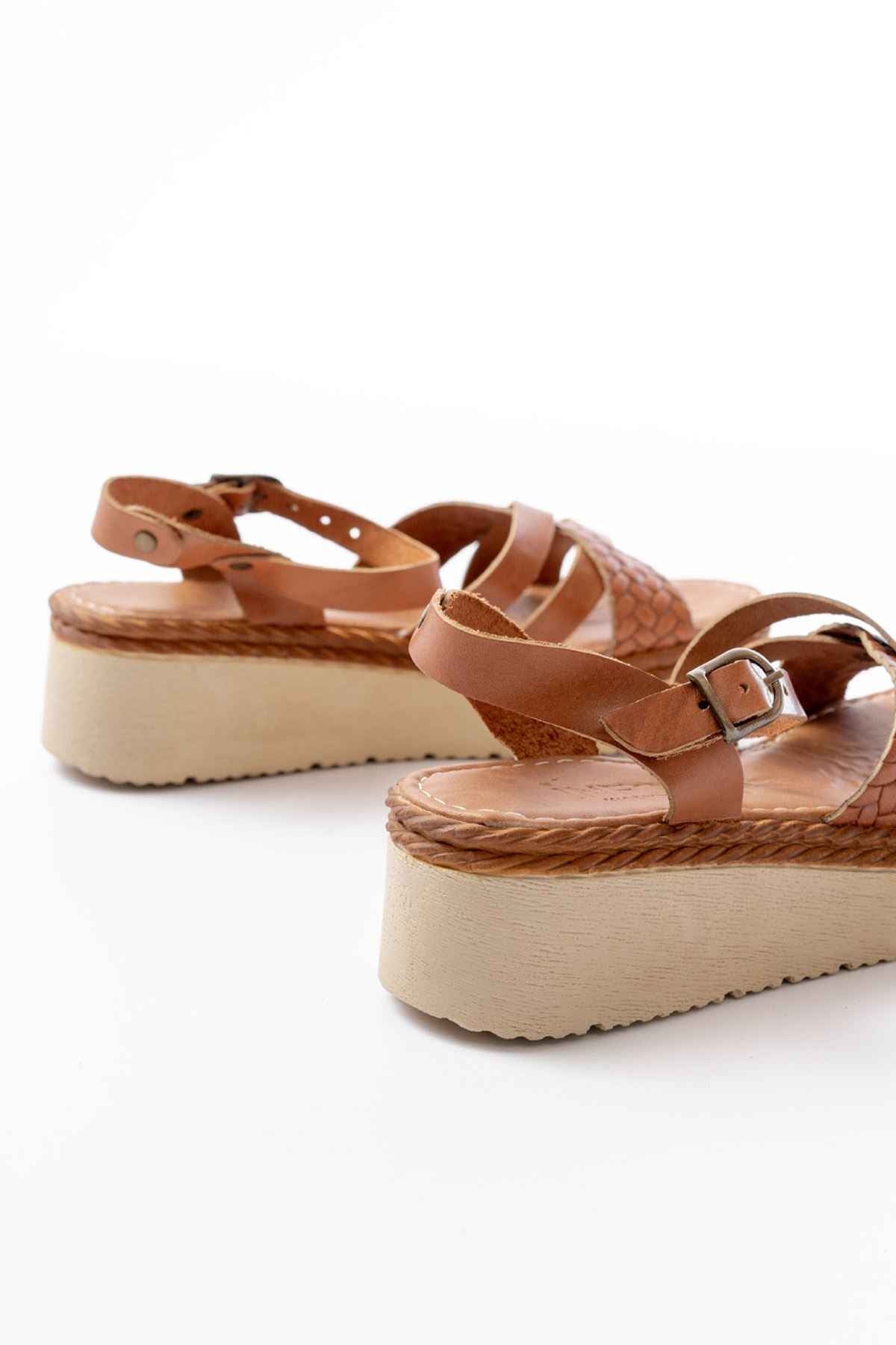 Ayakkabı Aşkı 730-138 Taba Örgü Hakiki Deri Ortopedik Taban Kadın Sandalet