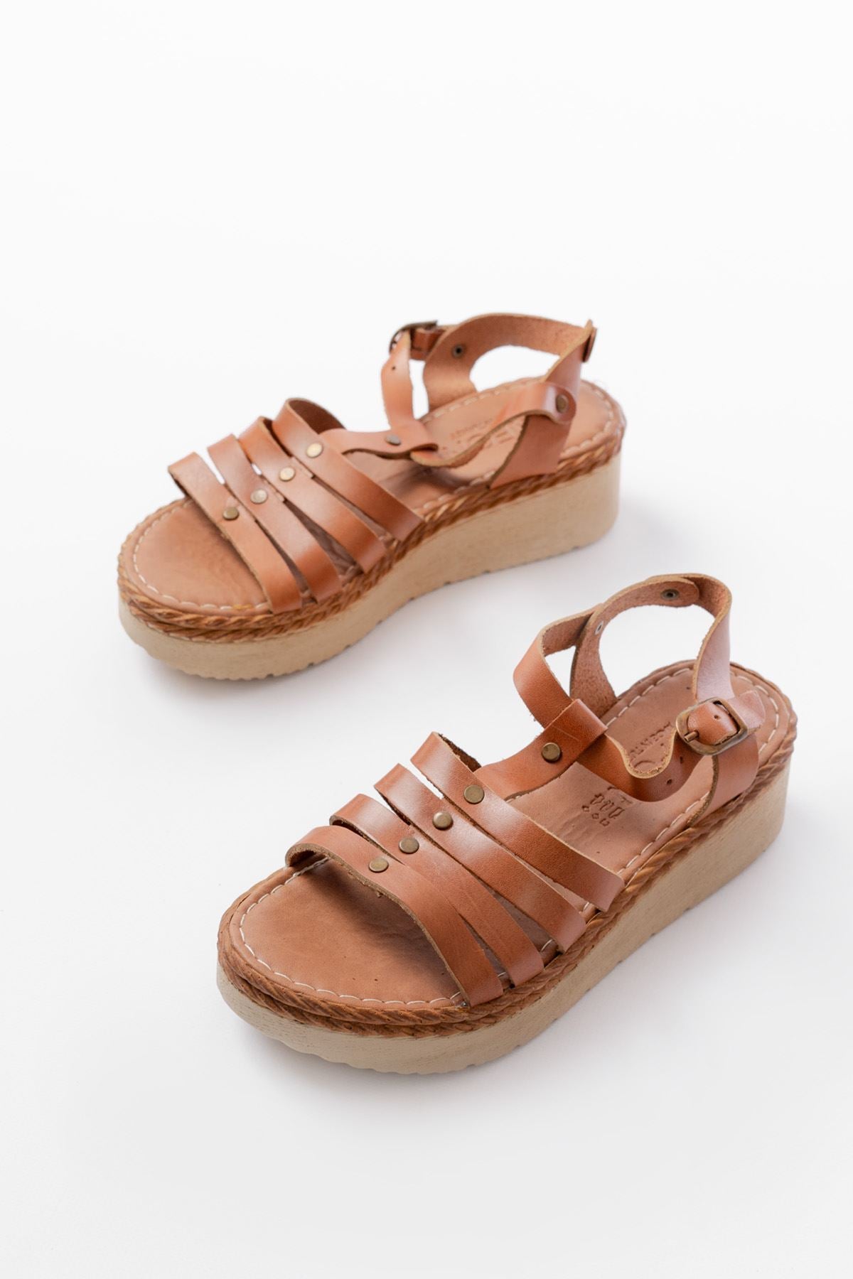 Ayakkabı Aşkı Taba Hakiki Deri Ortopedik Taban Kadın Sandalet