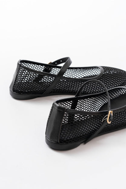 Ayakkabı Aşkı 6325 Siyah Fileli Baret Toka Detaylı Günlük Kadın Babet