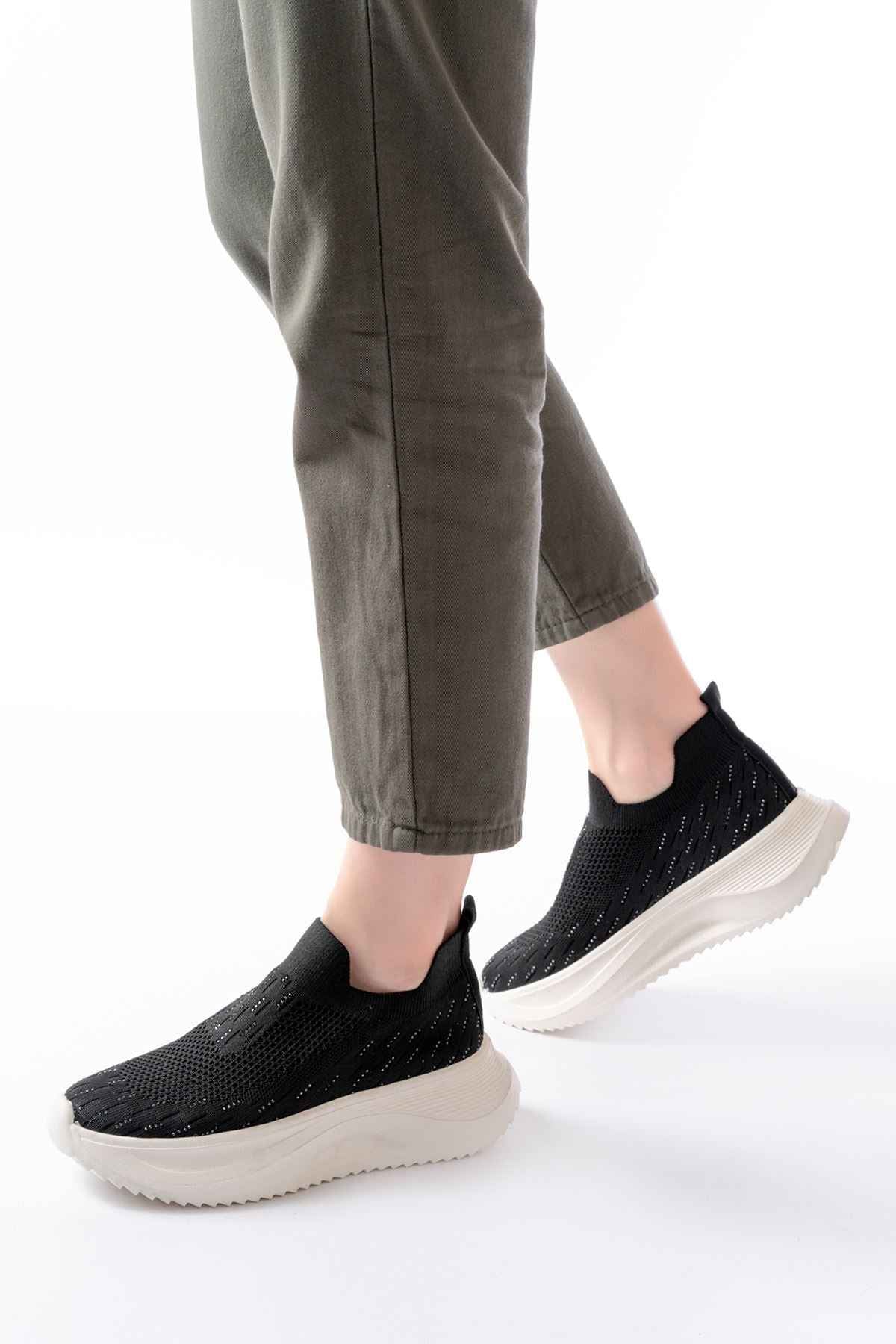 Ayakkabı Aşkı Dm-707  Siyah Fileli Beyaz Faillant Taban Taş Aksesuarlı Günlük Spor Ayakkab