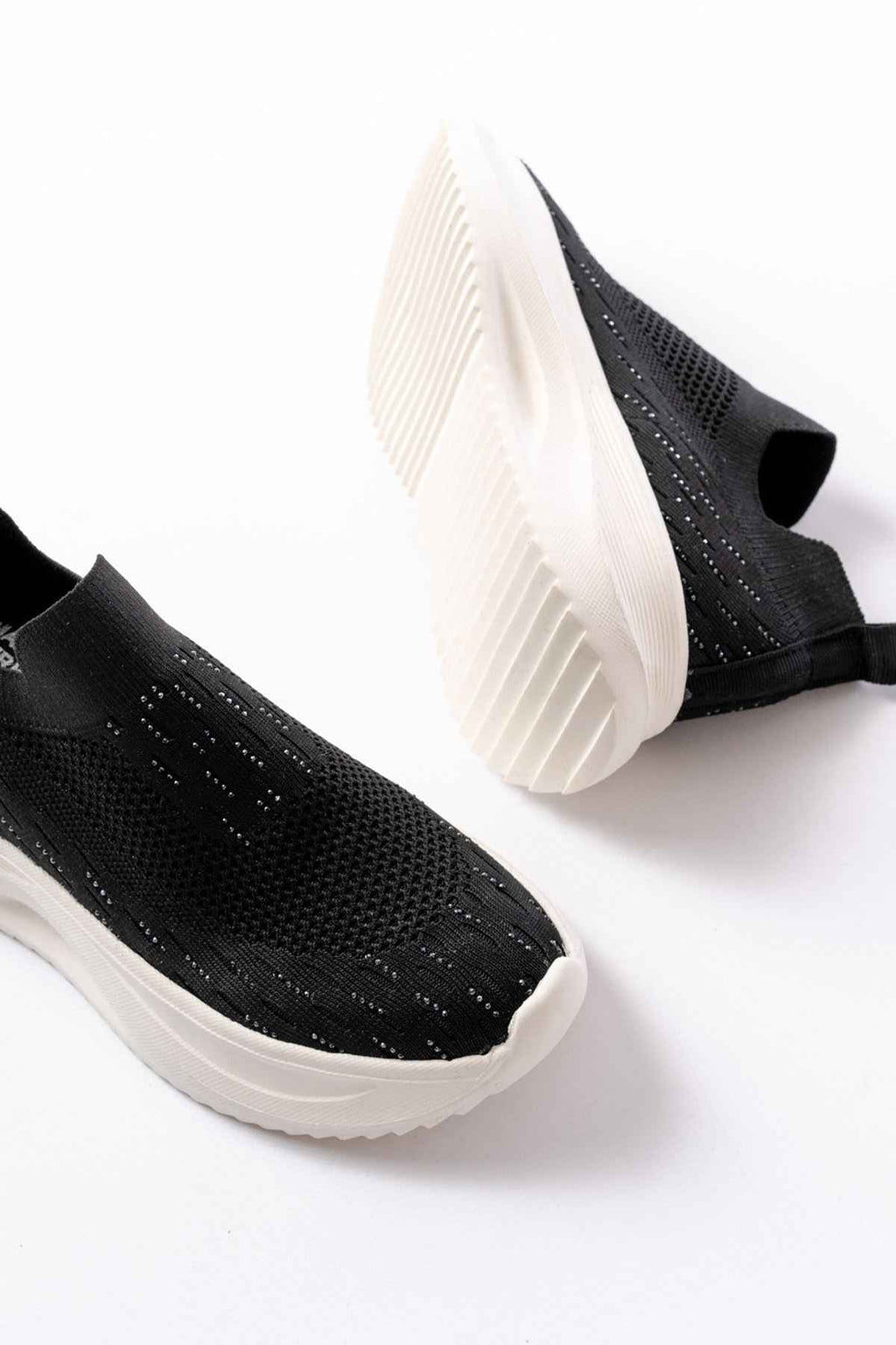 Ayakkabı Aşkı Dm-707  Siyah Fileli Beyaz Faillant Taban Taş Aksesuarlı Günlük Spor Ayakkab