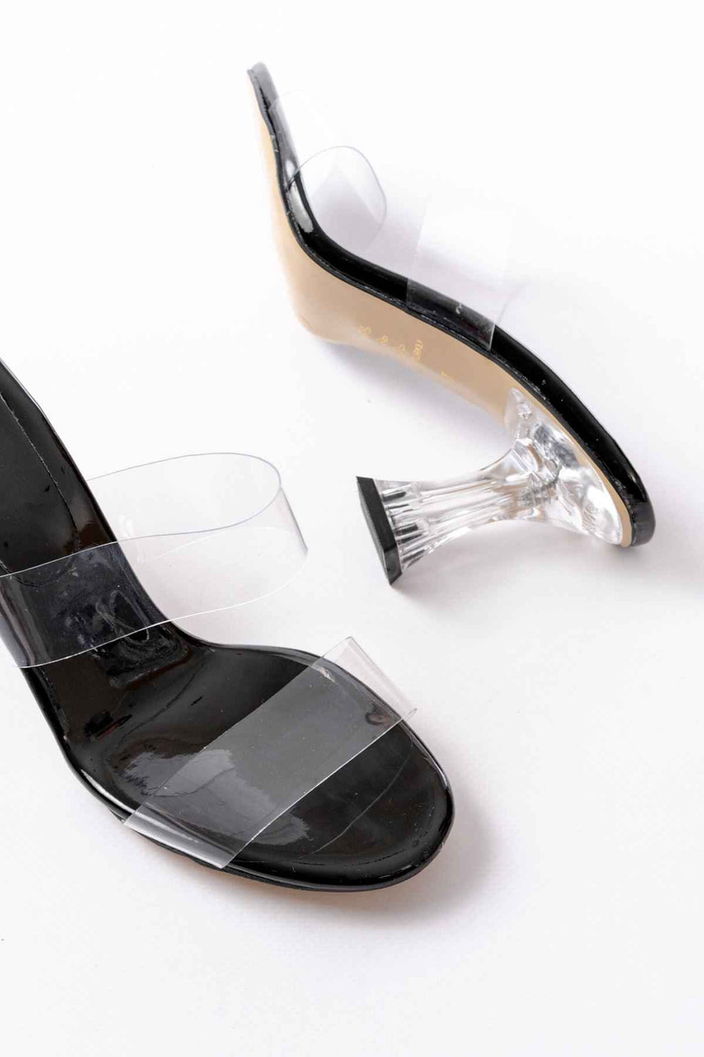 Ayakkabı Aşkı S-618 Siyah Rugan Çift  Bantlı Topuklu Kadın Terlik