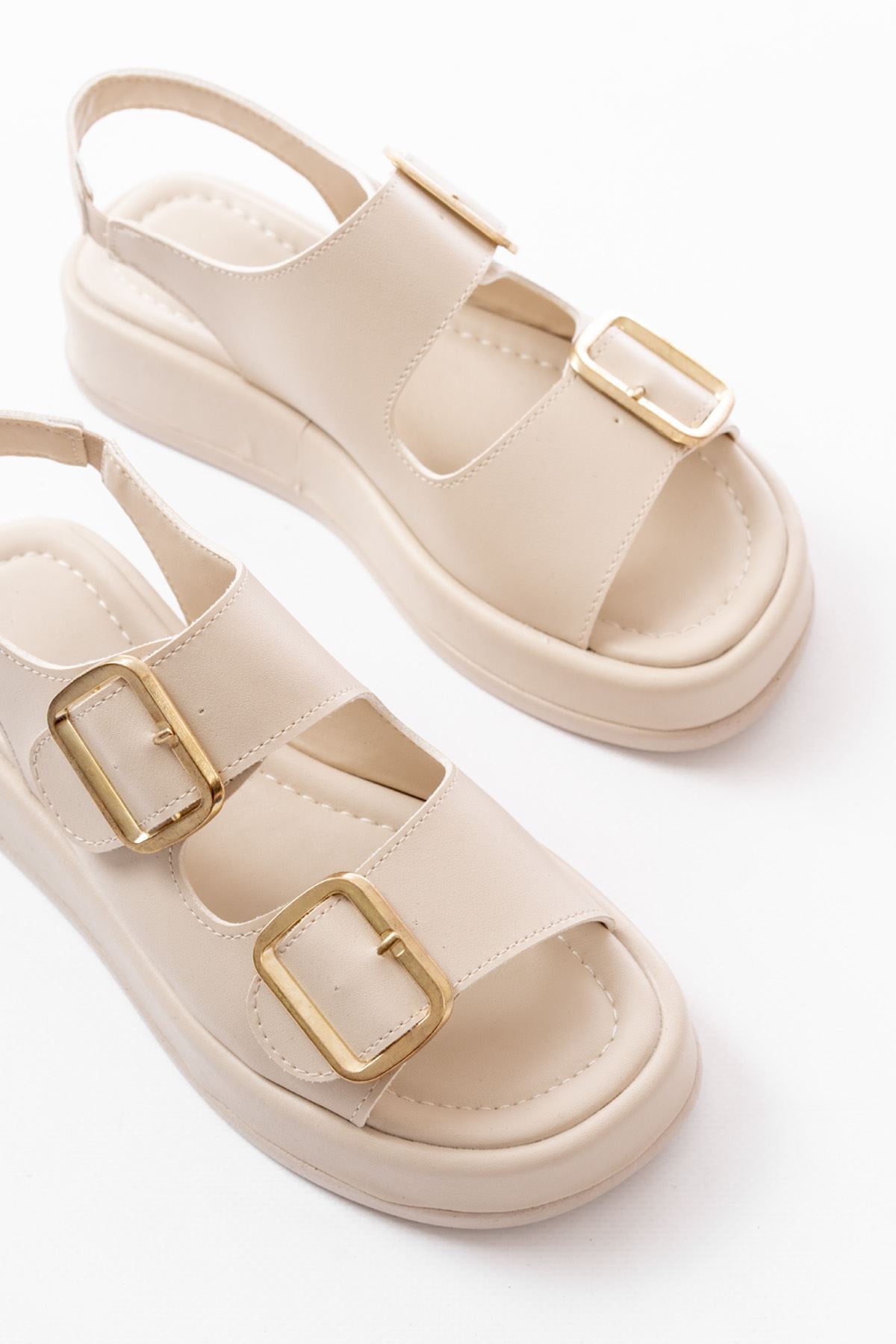 Ayakkabı Aşkı 1187 Bej Dolgu Topuk Lastik Baretli Kadın Sandalet