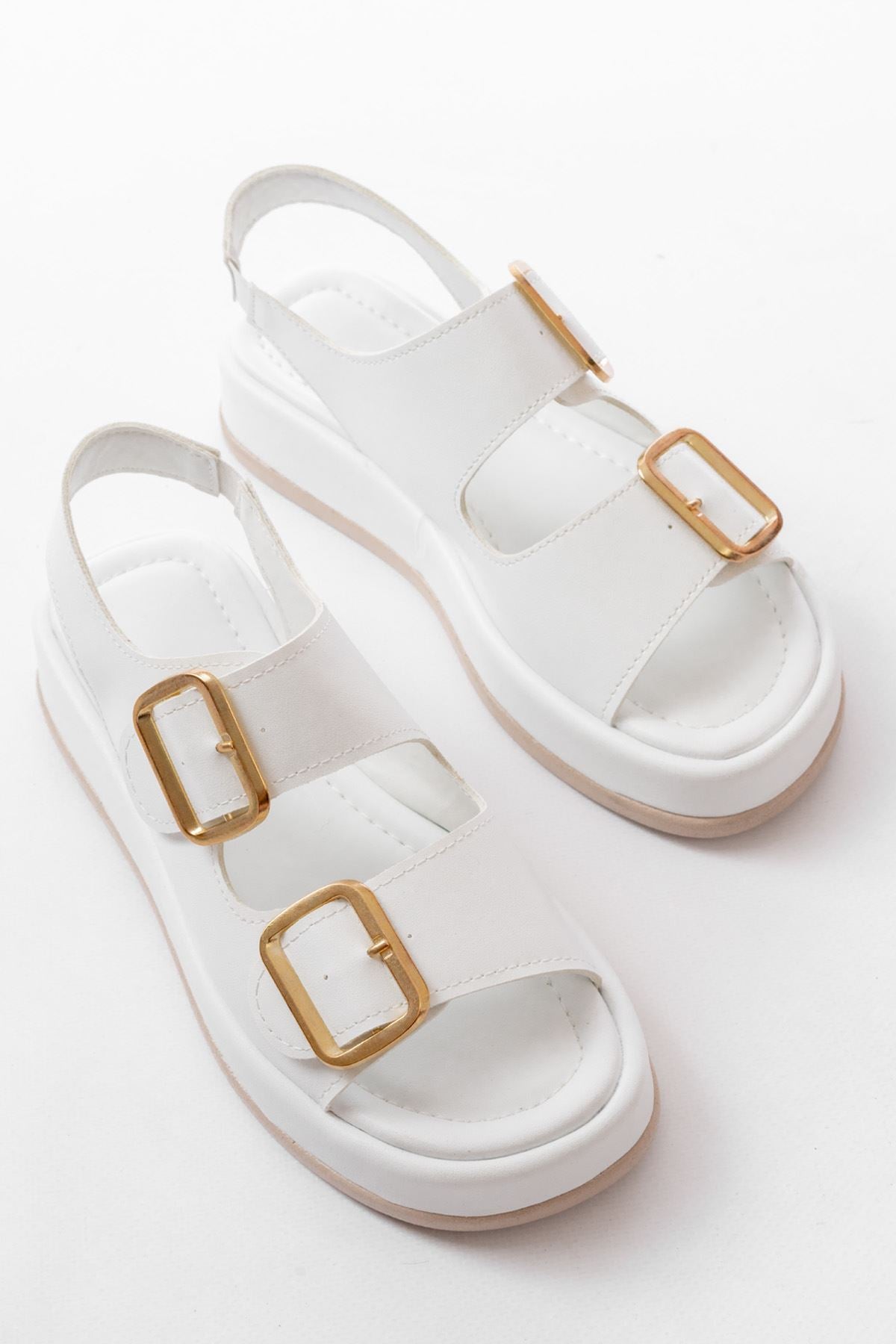 Ayakkabı Aşkı 1187 Beyaz Dolgu Topuk Lastik Baretli Kadın Sandalet - Ayakkabı Aşkı