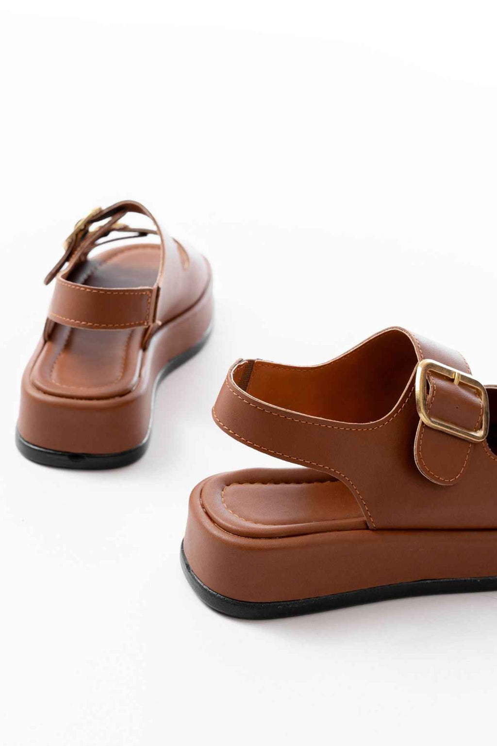 Ayakkabı Aşkı 1187 Taba Dolgu Topuk Lastik Baretli  Kadın Sandalet