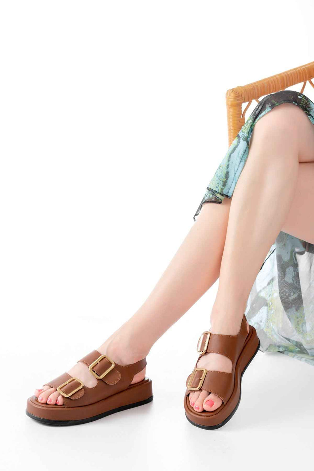 Ayakkabı Aşkı 1187 Taba Dolgu Topuk Lastik Baretli  Kadın Sandalet