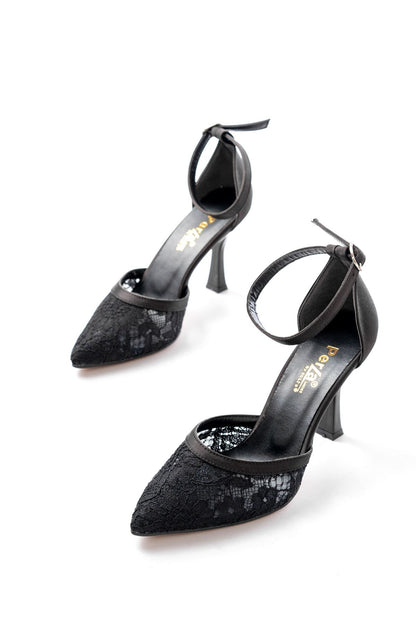 Ayakkabı Aşkı Siyah Fileli Çiçek Detaylı Kadın Topuklu Ayakkabı