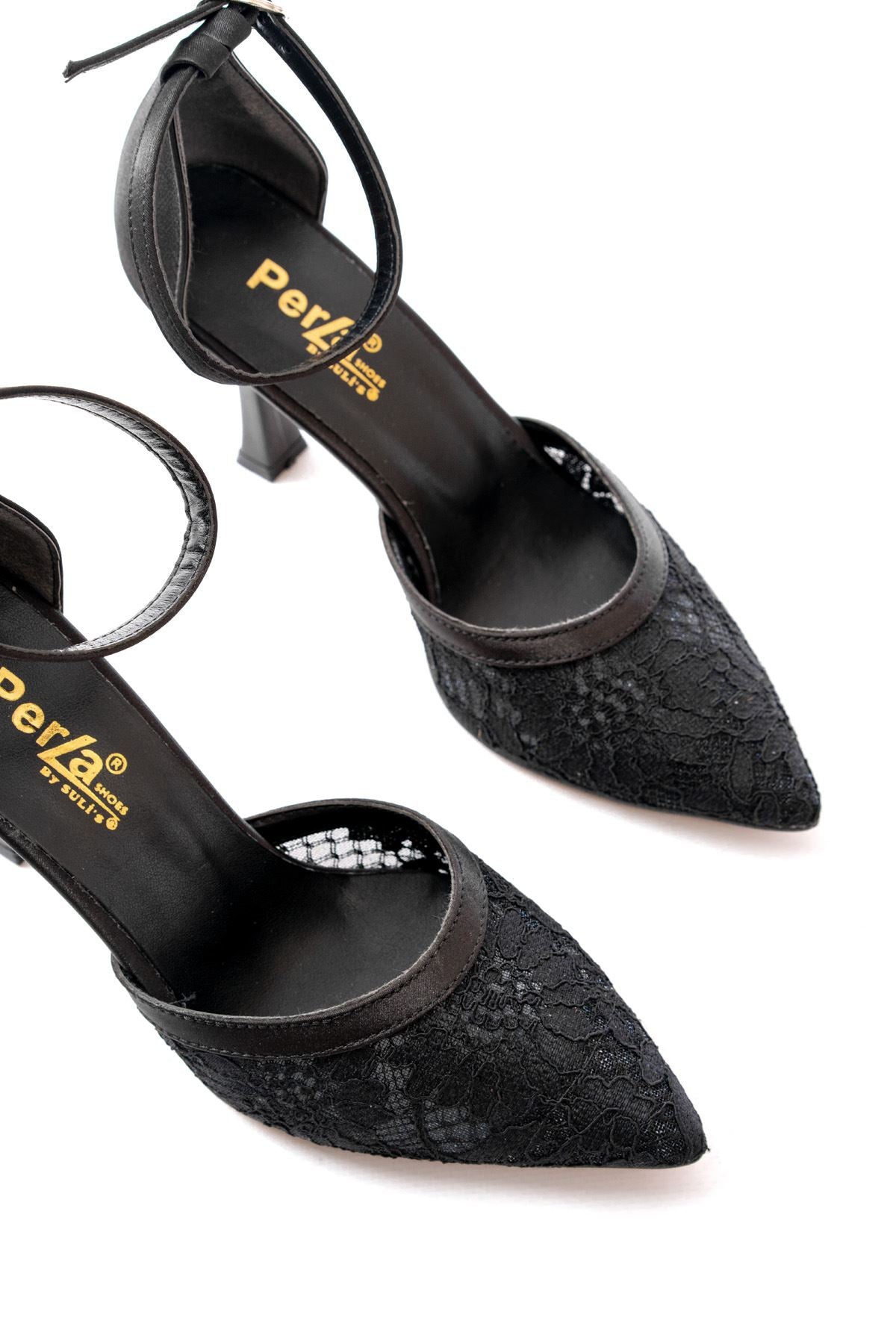 Ayakkabı Aşkı Siyah Fileli Çiçek Detaylı Kadın Topuklu Ayakkabı