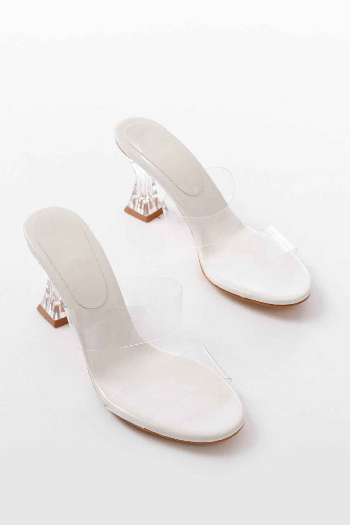Ayakkabı Aşkı S-618 Beyaz Rugan Çift  Bantlı Topuklu Kadın Terlik