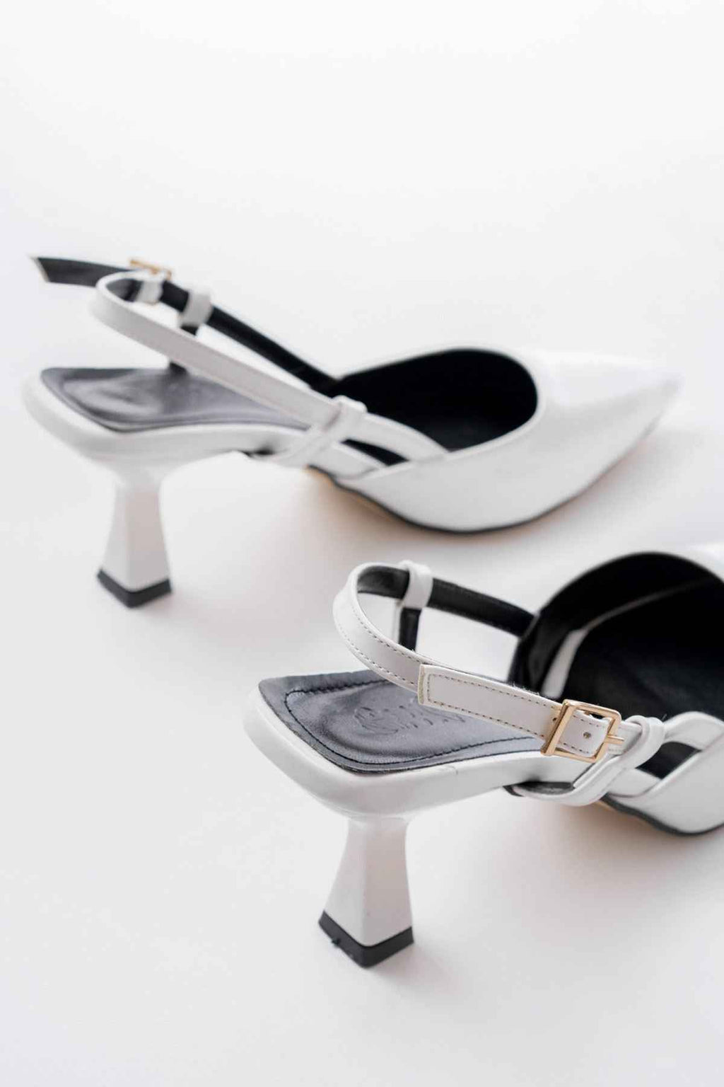 Ayakkabı Aşkı St-002 Beyaz Rugan Günlük 7 Cm Topuklu Bayan Ayakkabı