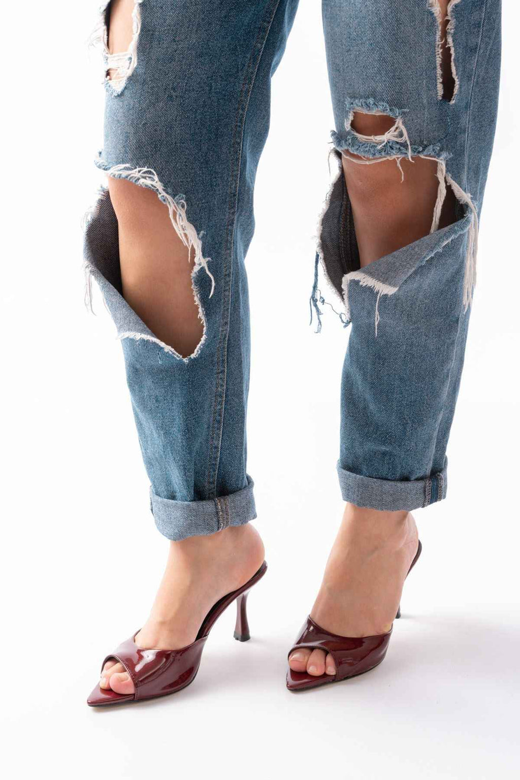 Ayakkabı Aşkı 716 Bordo Rugan Sivri Burunlu Topuklu Kadın Terlik