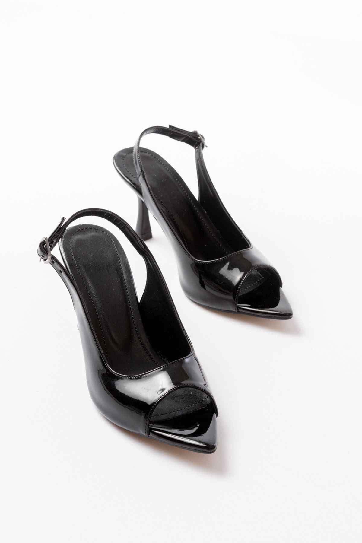 Ayakkabı Aşkı 717 Siyah Rugan Sivri Burunlu Topuklu Kadın Sandalet