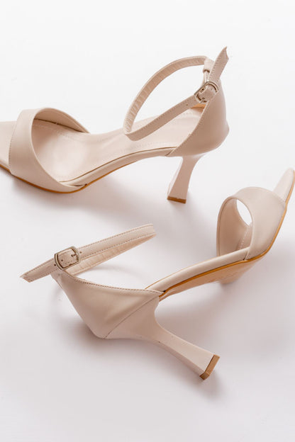 Ayakkabı Aşkı 718 Bej Cilt Sivri Burunlu Topuklu Bilekten Bağlamalı Kadın Ayakkabı