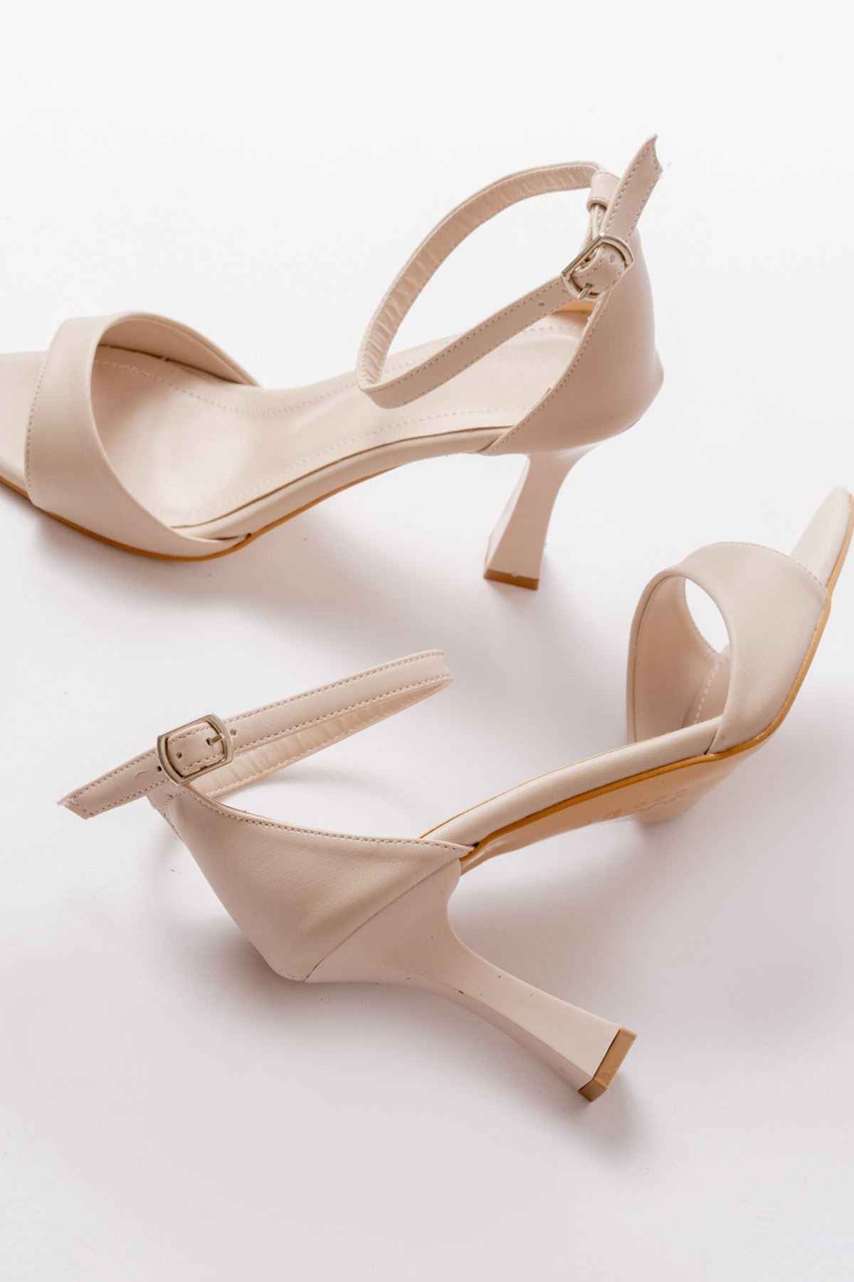 Ayakkabı Aşkı 718 Bej Cilt Sivri Burunlu Topuklu Bilekten Bağlamalı Kadın Ayakkabı