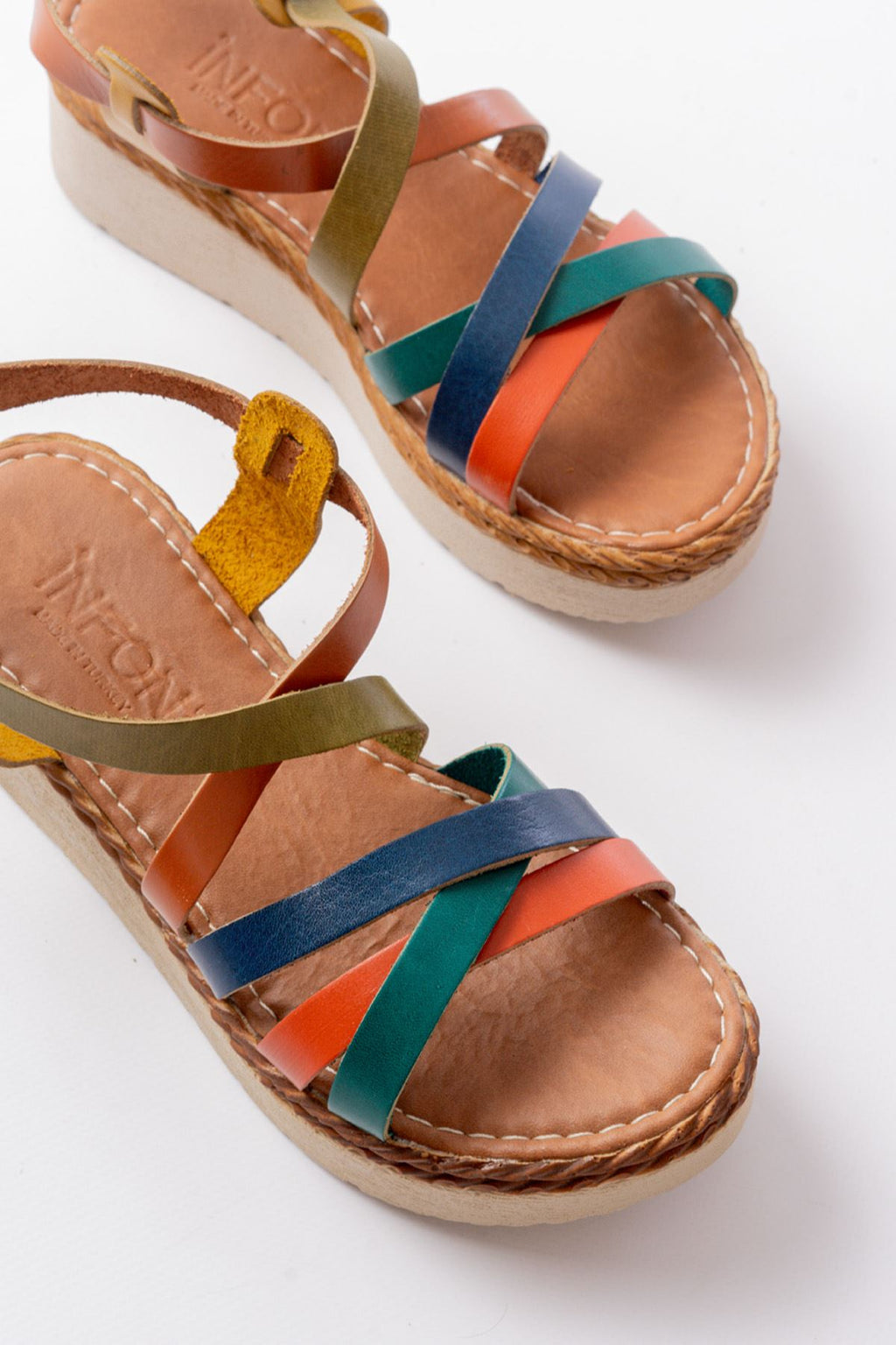 Ayakkabı Aşkı Multi Ortopedik Hakiki Deri Dolgu Kadın Sandalet - Ayakkabı Aşkı