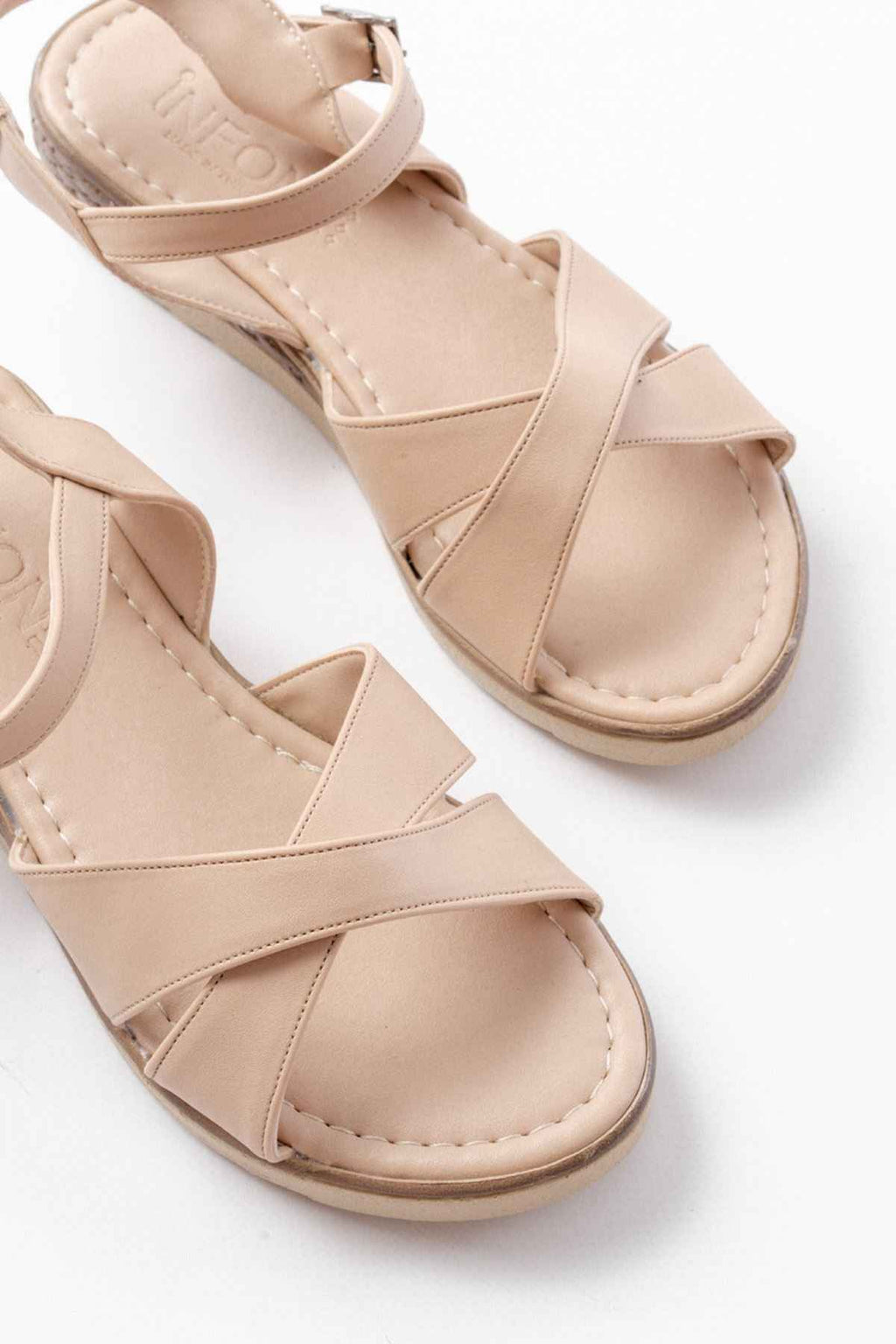 Ayakkabı Aşkı 692-564 Nut Ortopedik Taban Çapraz Tokalı Kadın Sandalet