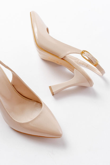 Ayakkabı Aşkı 719 Bej Rugan Sivri Burunlu Toka Detaylı Topuklu Kadın Ayakkabı