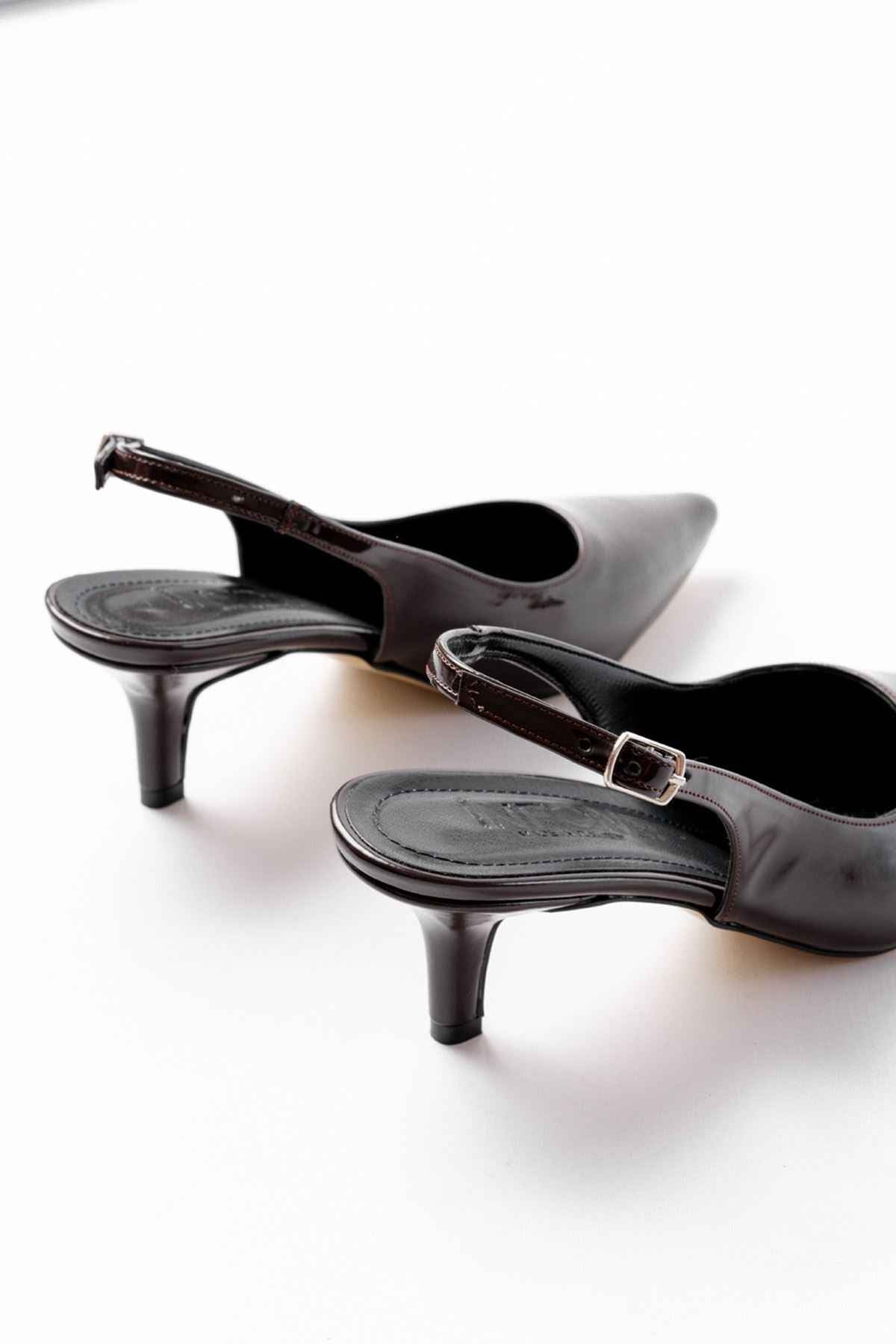 Ayakkabı Aşkı St-1152 Kahve Rugan Günlük 7 Cm Topuklu Kadın Ayakkabı