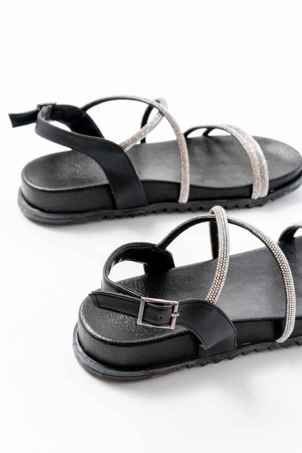 Ayakkabı Aşkı 1001-1105 Siyah Gümüş Taşlı Günlük Kadın Sandalet