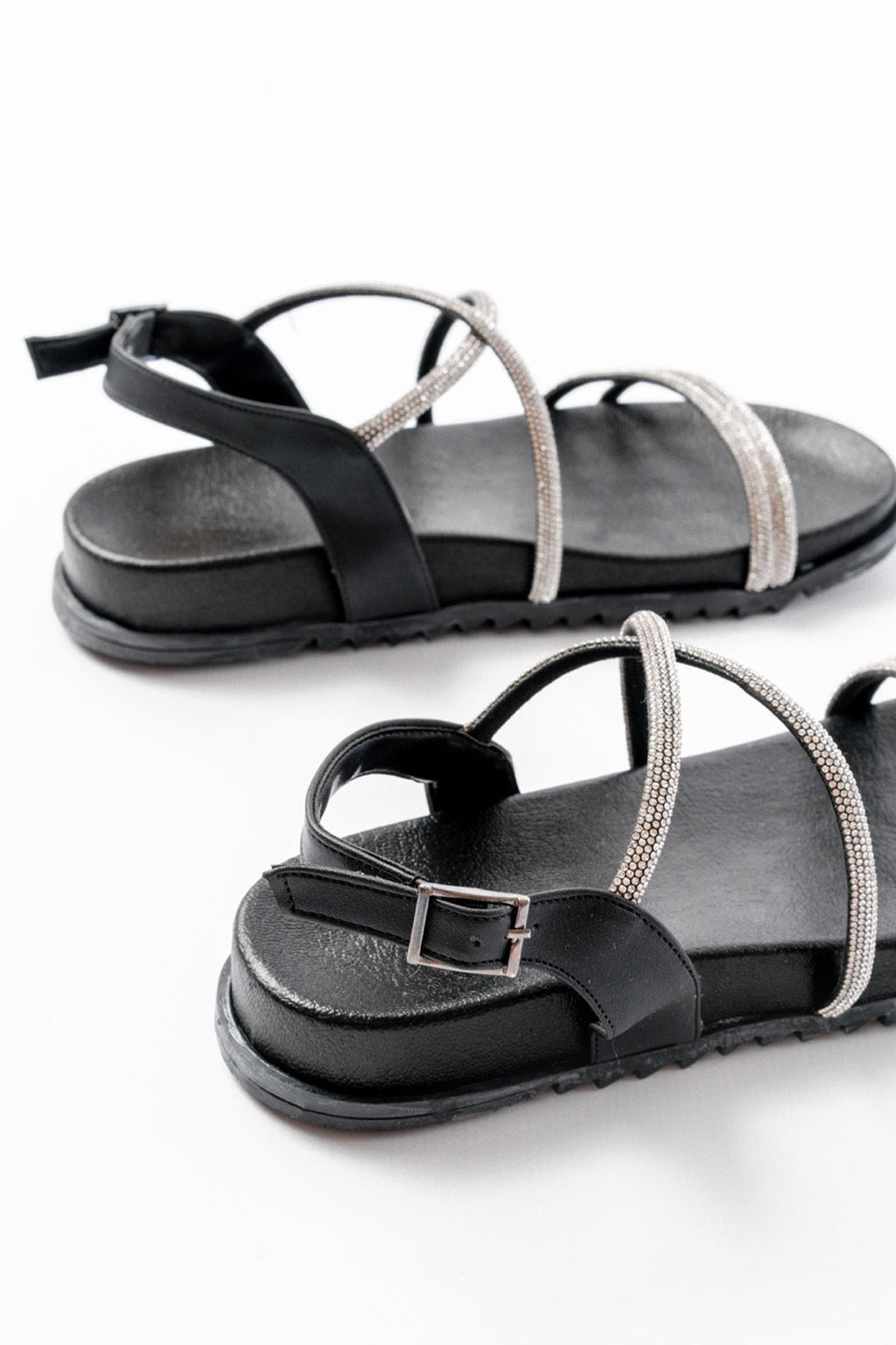 Ayakkabı Aşkı Siyah Gümüş Taşlı Günlük Kadın Sandalet