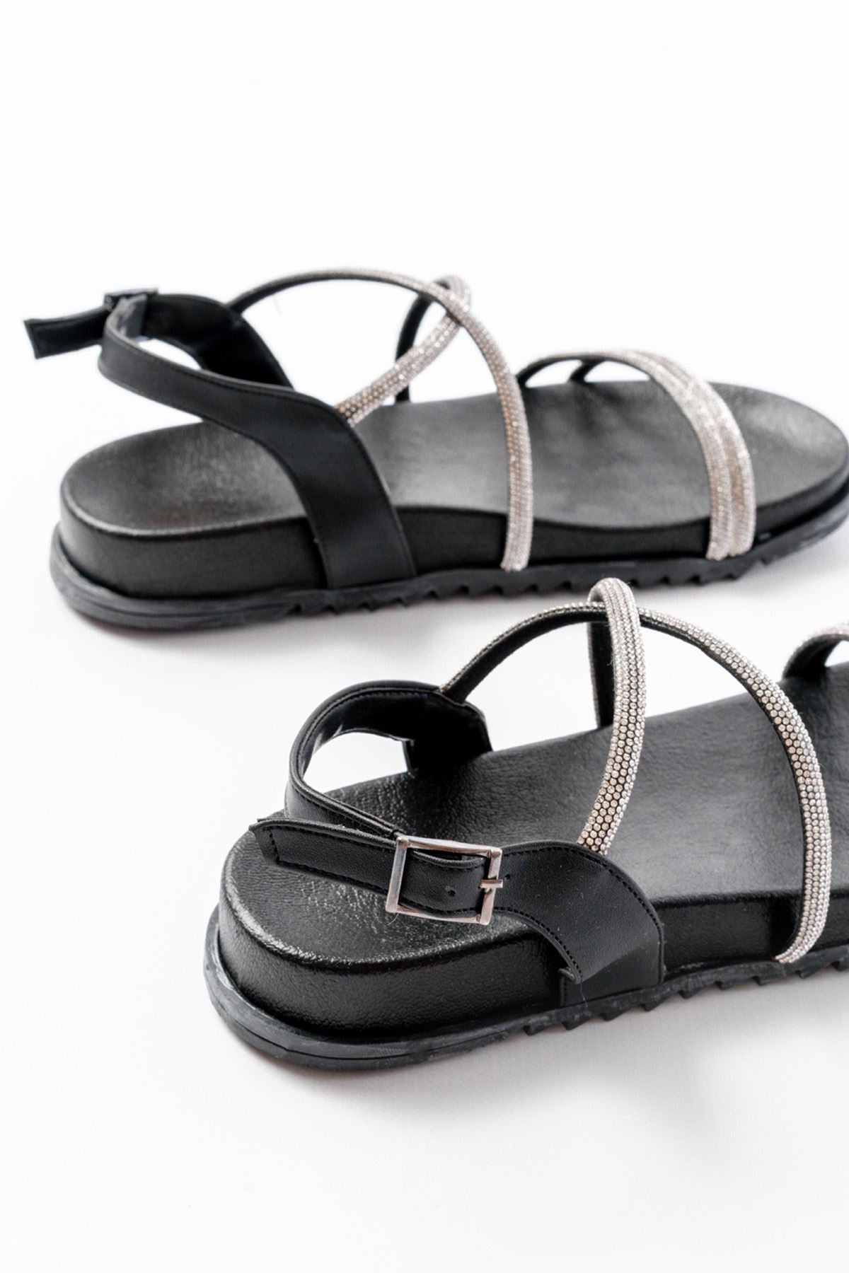 Ayakkabı Aşkı Siyah Gümüş Taşlı Günlük Kadın Sandalet