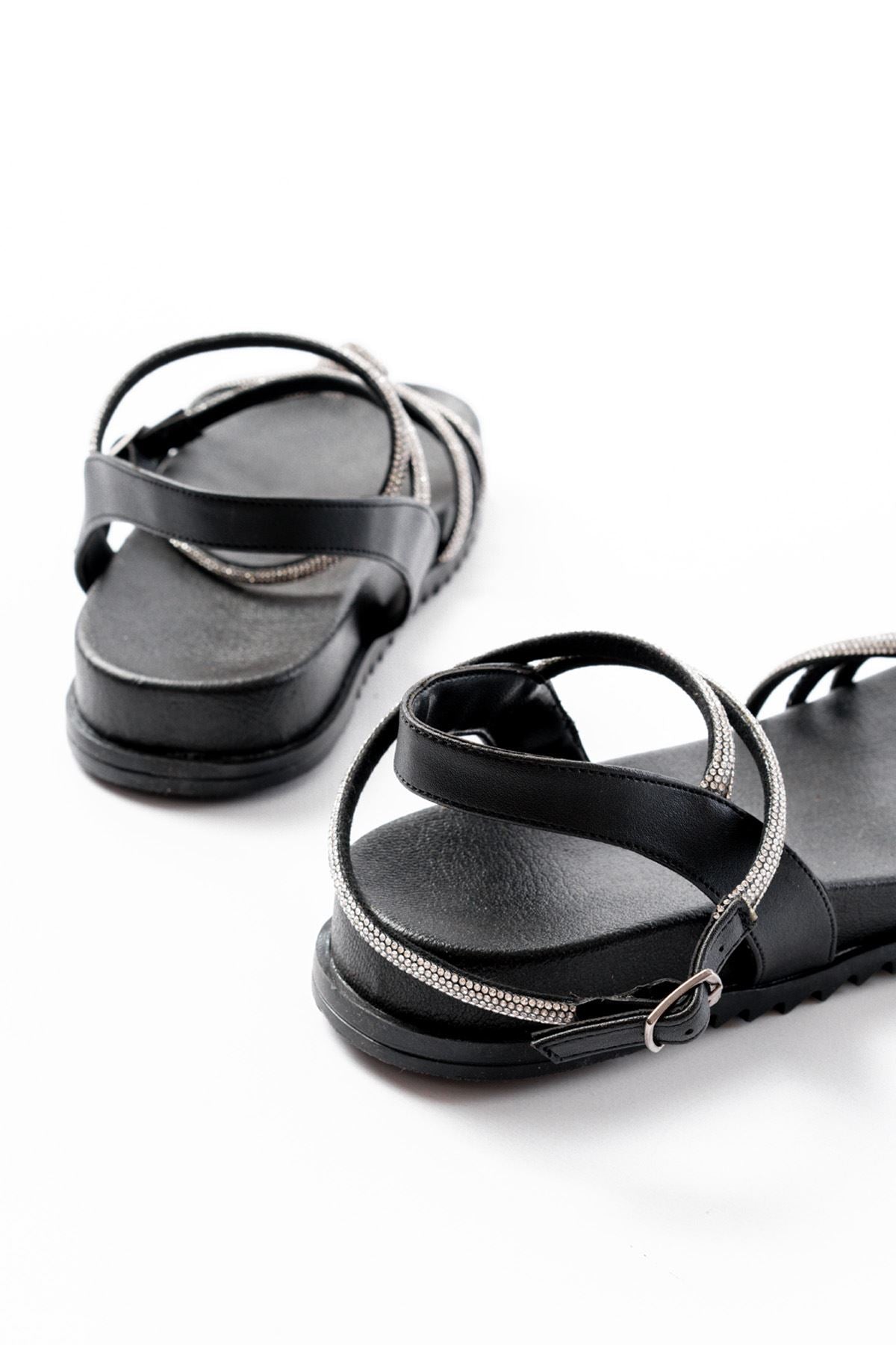 Ayakkabı Aşkı Siyah Gümüş Taşlı Günlük Kadın Sandalet