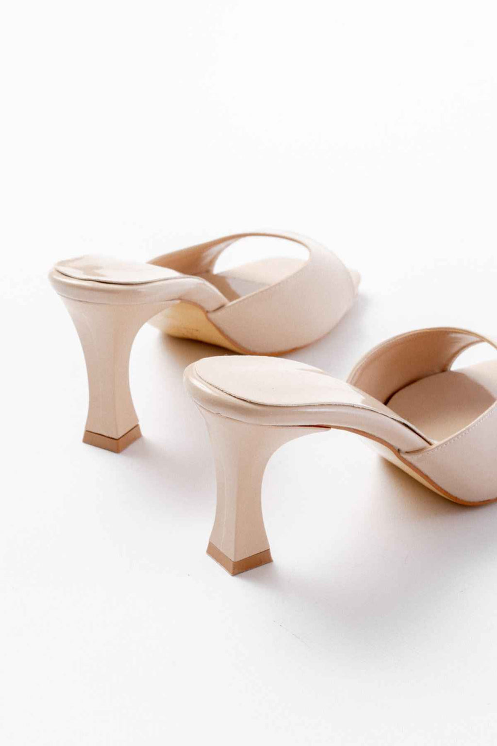 Ayakkabı Aşkı S-617 Bej Rugan Günlük Topuklu Kadın Terlik