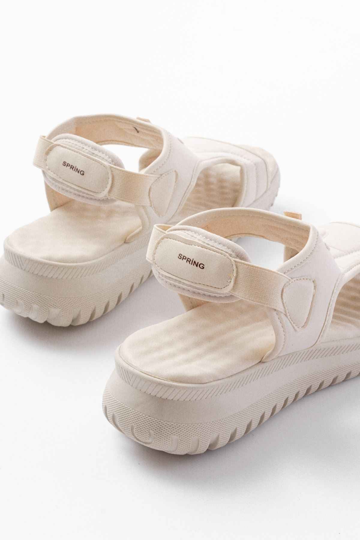 Ayakkabı Aşkı T-221 Bej  Spring Paraşüt Kumaş Lastikli Ortopedik Kadın Sandalet