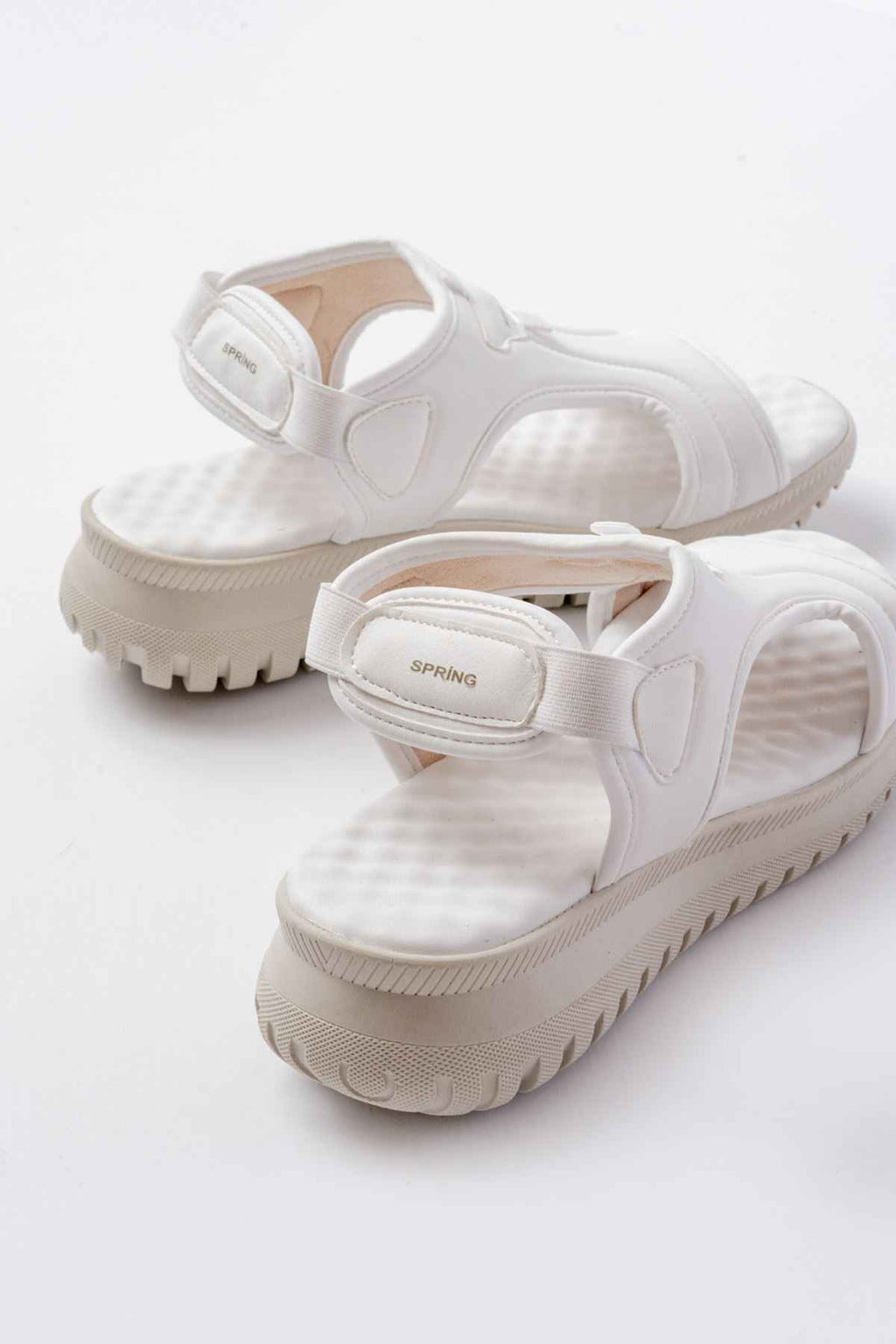 Ayakkabı Aşkı T-221 Beyaz  Spring Paraşüt Kumaş Lastikli Ortopedik Kadın Sandalet