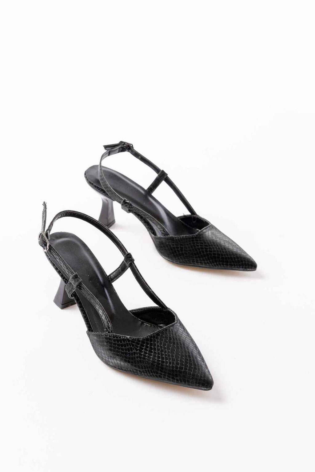 Ayakkabı Aşkı 725 Siyah Pul Desenli Sivri Burunlu Topuklu Kadın Ayakkabı
