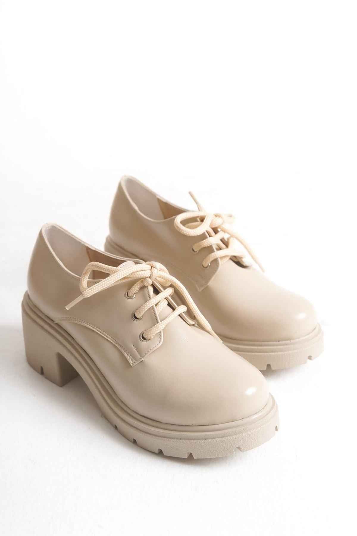 Ayakkabı Aşkı K-707 Bej Kırışık Rugan Yüksek Tabanlı Bağcıklı  Loafer Ayakkabı