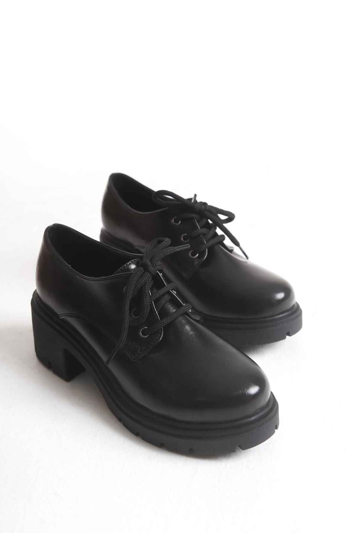 Ayakkabı Aşkı K-707 Siyah Kırışık Rugan Yüksek Tabanlı Bağcıklı  Loafer Ayakkabı