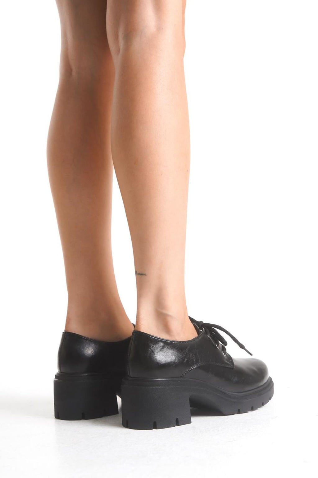 Ayakkabı Aşkı Siyah Kırışık Rugan Yüksek Tabanlı Bağcıklı Loafer Ayakkabı