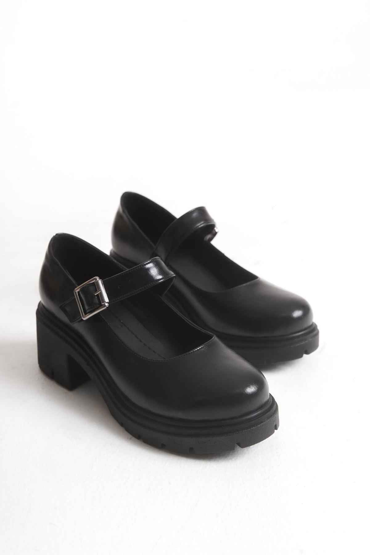 Ayakkabı Aşkı K-708 Siyah Kırışık Rugan Tokalı Yüksek Tabanlı Loafer Ayakkabı