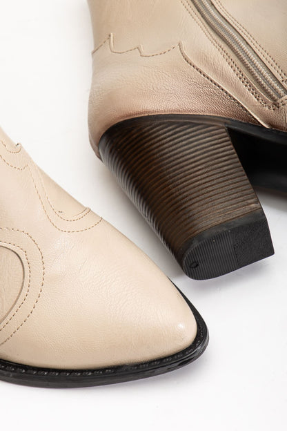 Ayakkabı Aşkı 117 Bej Kovboy Dikiş Detaylı Fermuarlı Yüksek Topuklu Günlük Kadın Bot