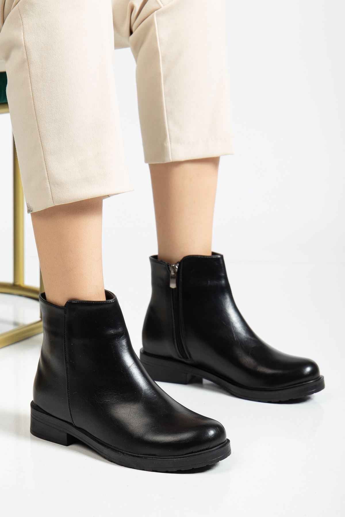 Ayakkabı Aşkı 165-204 Siyah Yanki Günlük Kadın Bot