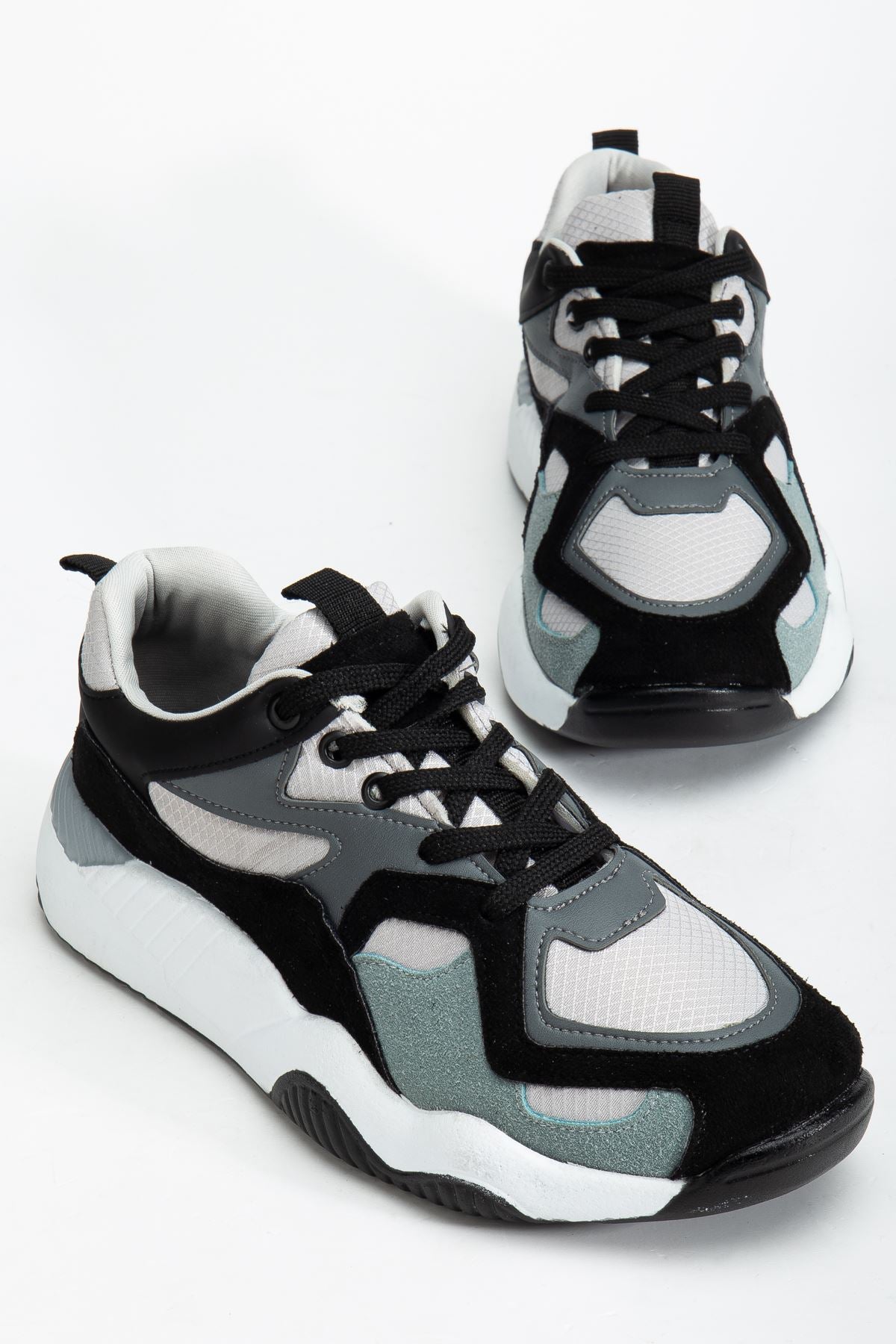 Ayakkabı Aşkı SP-172-2 Siyah Gri Bağcıklı Kadın Spor Ayakkabı