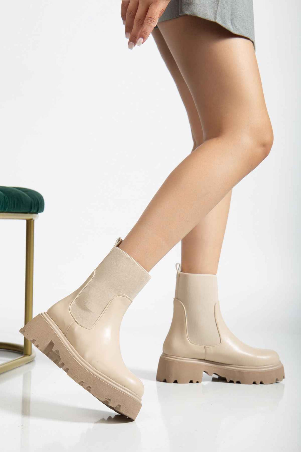 Ayakkabı Aşkı K-815 Bej Lastikli Yüksek Tabanlı Günlük Kadın Bot