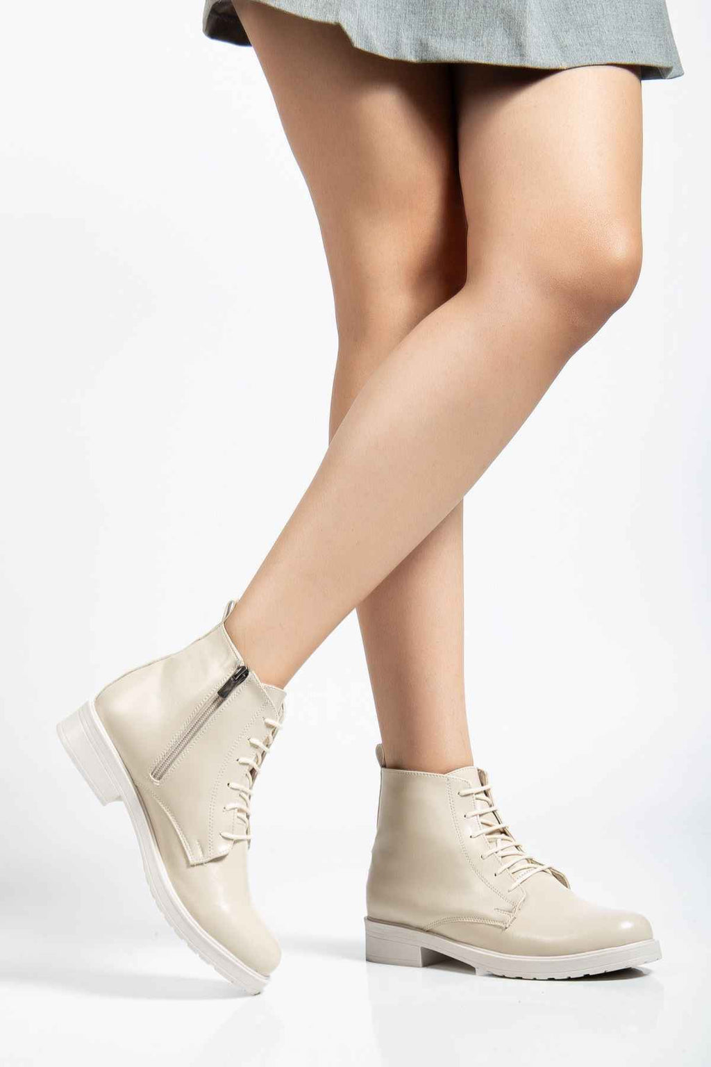 Ayakkabı Aşkı 165-225 Bej Yanki Bağcıklı Fermuarlı Günlük Kadın Bot